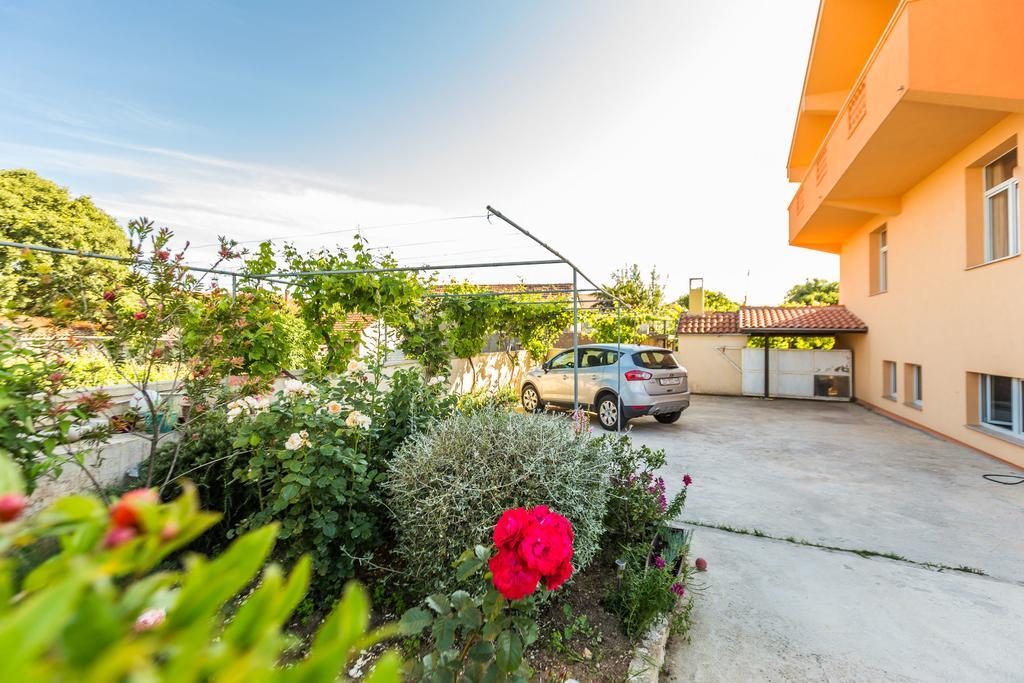 Apartments Angelina Sukošan Extérieur photo