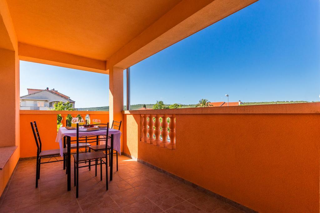 Apartments Angelina Sukošan Extérieur photo