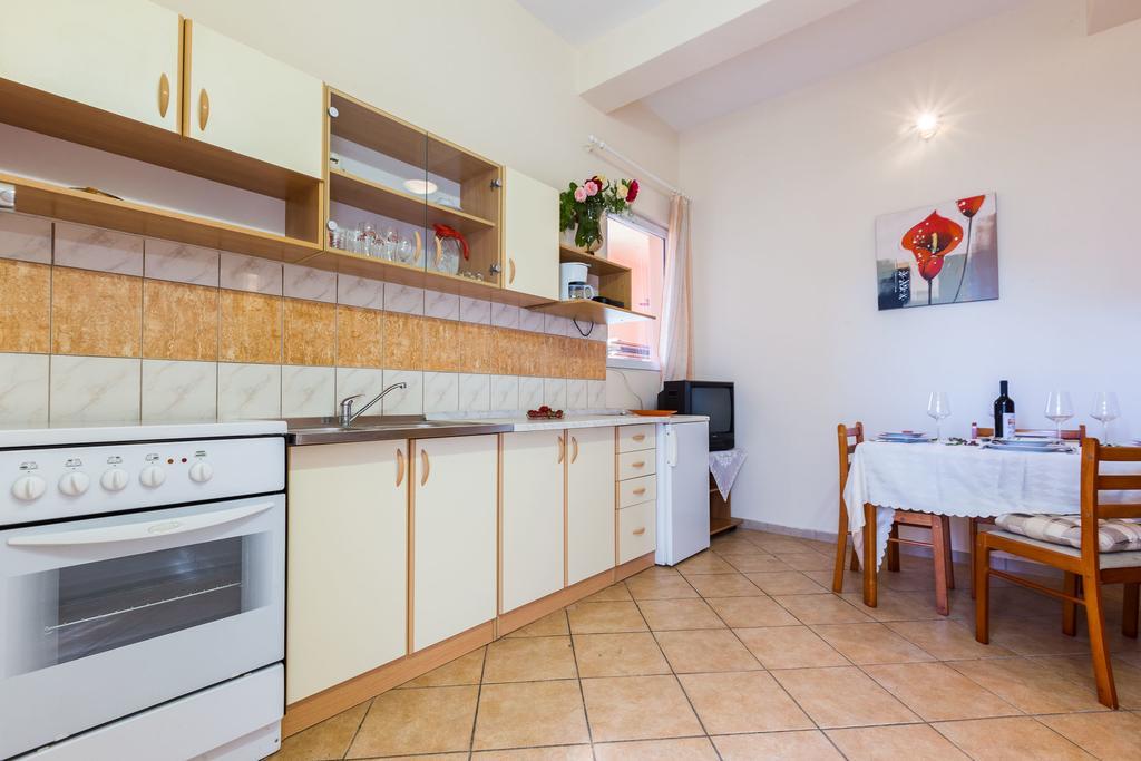 Apartments Angelina Sukošan Extérieur photo